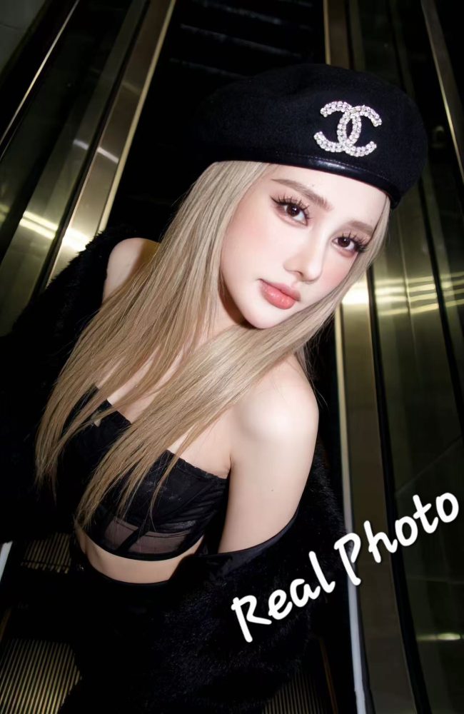 Isabella_V_001